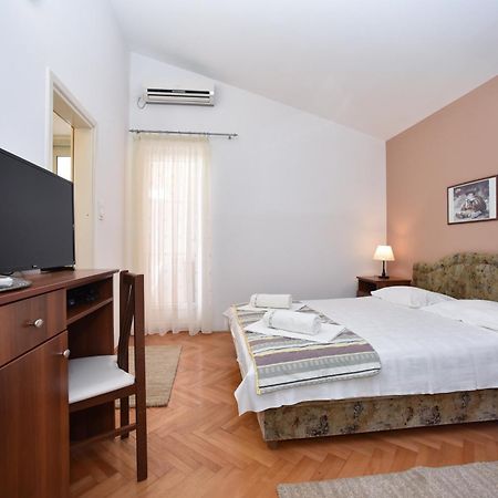 Apartmani Soljaga Petrovac Екстер'єр фото