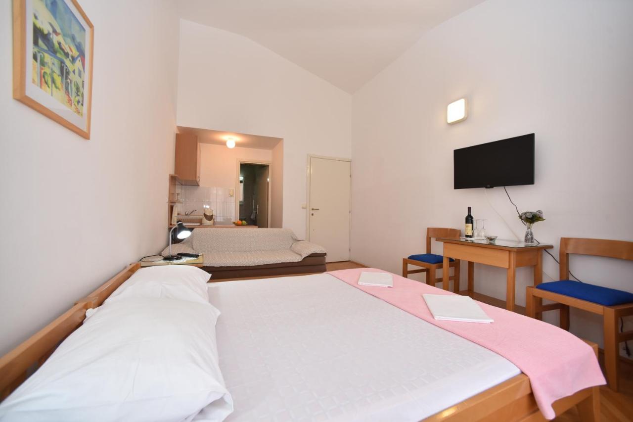 Apartmani Soljaga Petrovac Екстер'єр фото