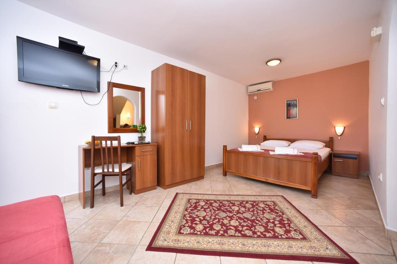 Apartmani Soljaga Petrovac Екстер'єр фото